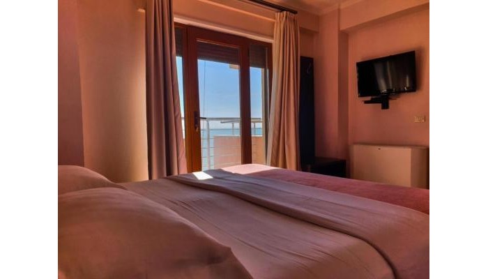 Hotel Nais Beach poza 5